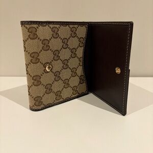 Authentic Women's Gucci Britt Wallet